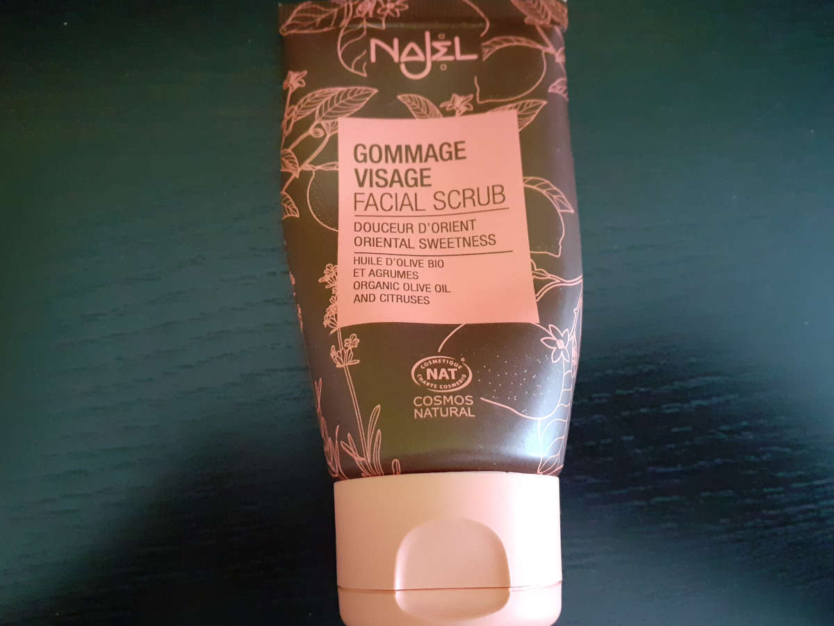 Najel_exfoliante facial